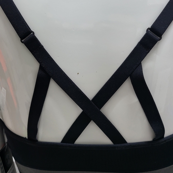 Women's UA Seamless Longline Sports Bra LW-1C2 new! - Picture 7 of 11